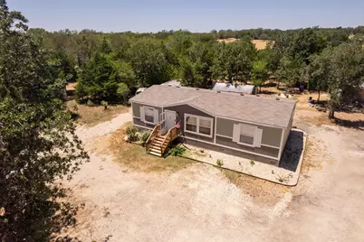 1039 Trailside Drive, Elgin, TX 78621 - Photo 23