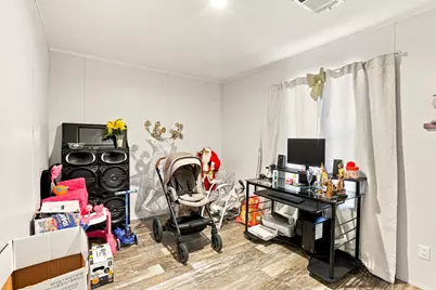 1039 Trailside Drive, Elgin, TX 78621 - Photo 17