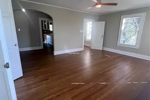 305 Moore Blvd, Austin, TX 78705 - Photo 9