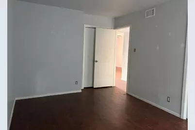 5506 Rose Hill Circle #B, Austin, TX 78745 - Photo 9