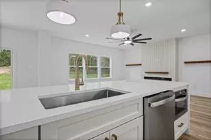 191 Heleakala Dr, Bastrop, TX 78602 - Photo 11