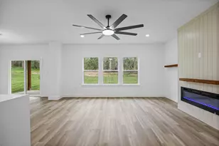 191 Heleakala Dr, Bastrop, TX 78602 - Photo 5