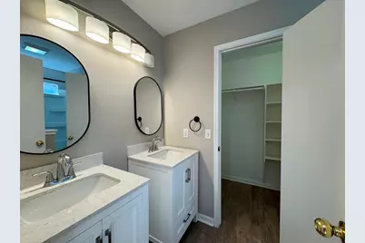 219 Crystal Knoll Boulevard, Georgetown, TX 78626 - Photo 11