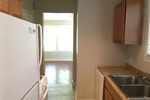 812 E 30th St, Austin, TX 78705 - Photo 15