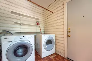 218 W 51st St, Austin, TX 78751 - Photo 7