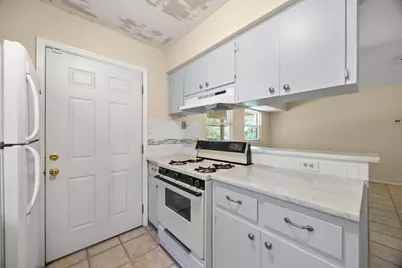 9713 Dallum Drive, Austin, TX 78753 - Photo 15