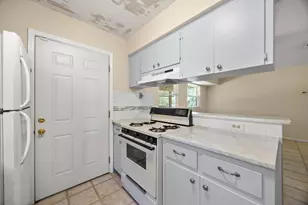 9713 Dallum Dr, Austin, TX 78753 - Photo 15