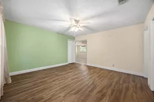 9713 Dallum Dr, Austin, TX 78753 - Photo 9