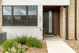 315 Holton Dr, Austin, TX 78737 - Photo 3