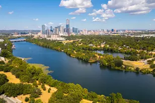 1301 Town Creek Dr, Austin, TX 78741 - Photo 37