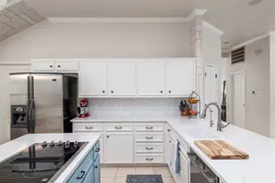 11042 Crossland Dr, Austin, TX 78726 - Photo 9