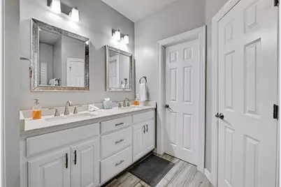 1111 E Riverside Drive, Austin, TX 78704 - Photo 13