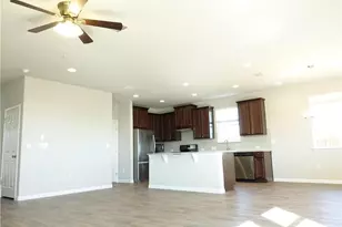 10205 Forest Grove Dr, Austin, TX 78747 - Photo 9