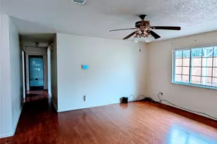 7310 Forest Wood Rd, Austin, TX 78745 - Photo 11