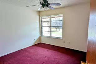 7310 Forest Wood Rd, Austin, TX 78745 - Photo 15