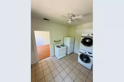 3212 E Oakmont Boulevard #B, Austin, TX 78703 - Photo 9