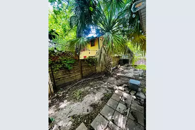 615 W 31st Street #A, Austin, TX 78705 - Photo 15