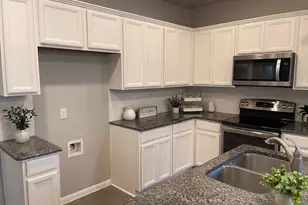 711 Rolling Oak Dr, Round Rock, TX 78664 - Photo 9