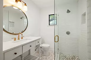 1207 Ridgemont Dr, Austin, TX 78723 - Photo 11