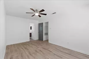 1015 E Yager Ln, Austin, TX 78753 - Photo 21