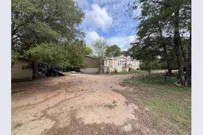 361 Laura Lane, Bastrop, TX 78602 - Photo 15