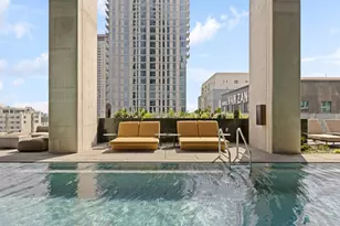 610 Davis St, Austin, TX 78701 - Photo 9