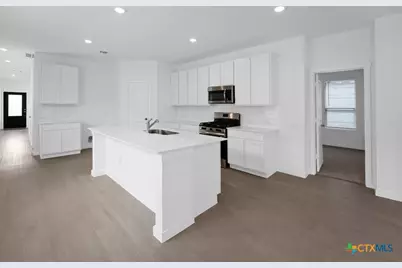 247 Flathead Street NE, New Braunfels, TX 78130 - Photo 5