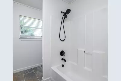 212 E Taylor Street, Thrall, TX 76578 - Photo 23