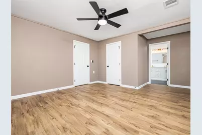 212 E Taylor Street, Thrall, TX 76578 - Photo 13