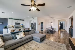 6828 Brindisi Pl, Round Rock, TX 78665 - Photo 5