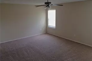 224 Wildwood Dr, Georgetown, TX 78633 - Photo 11