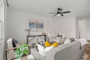 5616 Emerald Forest Dr, Austin, TX 78745 - Photo 3