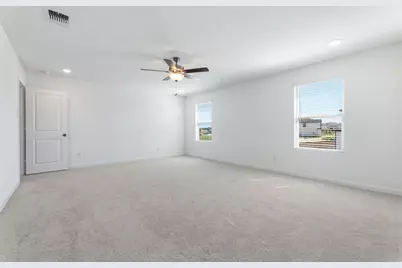 200 Green Berets Bend, Jarrell, TX 76537 - Photo 11