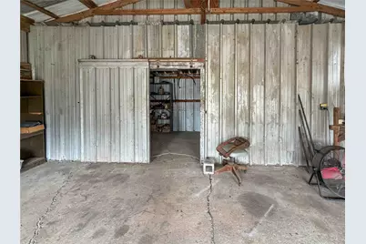 207 Crockett Street, Martindale, TX 78655 - Photo 21