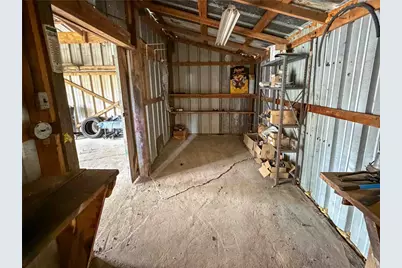 207 Crockett Street, Martindale, TX 78655 - Photo 23