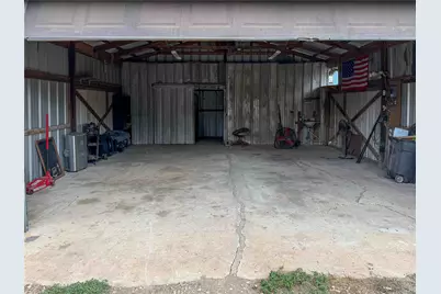 207 Crockett Street, Martindale, TX 78655 - Photo 17