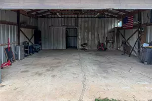 207 Crockett St, Martindale, TX 78655 - Photo 17