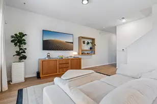 6703 Routenburn St, Austin, TX 78754 - Photo 9