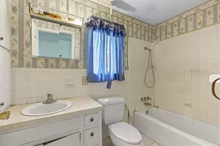 2405 Grace St, Taylor, TX 76574 - Photo 11