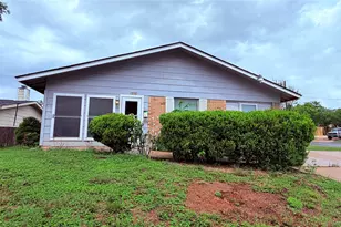8404 Maine Dr, Austin, TX 78758 - Photo 3
