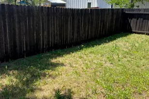 4609 Leslie Ave, Austin, TX 78721 - Photo 15