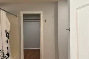 9700 Copper Creek Dr, Austin, TX 78729 - Photo 11