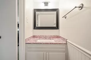 304 Clearsky Cir, Austin, TX 78745 - Photo 15