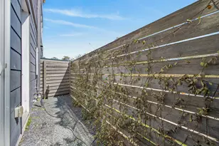 2301 S 5th St, Austin, TX 78704 - Photo 5