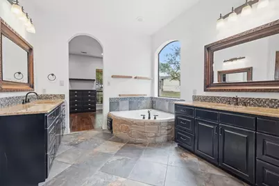 9805 Grand Summit Boulevard, Dripping Springs, TX 78620 - Photo 15