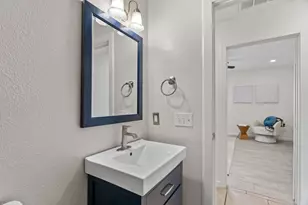 2604 Cockburn Dr, Austin, TX 78745 - Photo 17