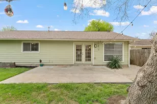 2604 Cockburn Dr, Austin, TX 78745 - Photo 33