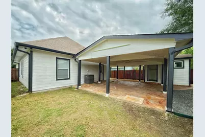 6915 Villita Avenida Street, Austin, TX 78741 - Photo 21