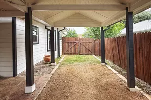 6915 Villita Avenida St, Austin, TX 78741 - Photo 25