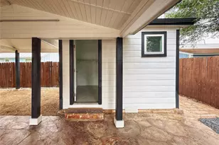 6915 Villita Avenida St, Austin, TX 78741 - Photo 19
